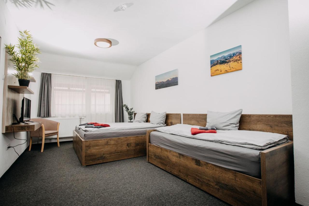 גורגני Palya Hotel מראה חיצוני תמונה